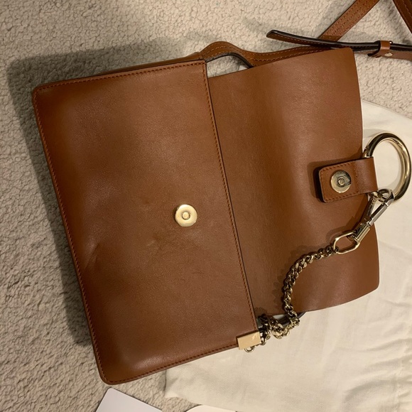 Authentic Chloe small Faye bag, Tan, with dust bag and ID card - Picture 3 of 7